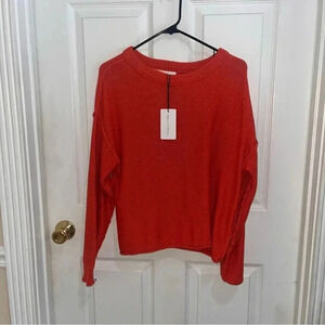NWT-CHELSE AND THEODORE WOMENS SWEATER.